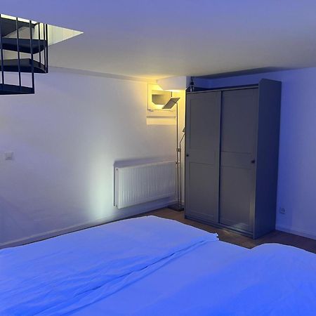 Blick Auf Schwarzen Turm - Freihofapartments Brugg  Extérieur photo