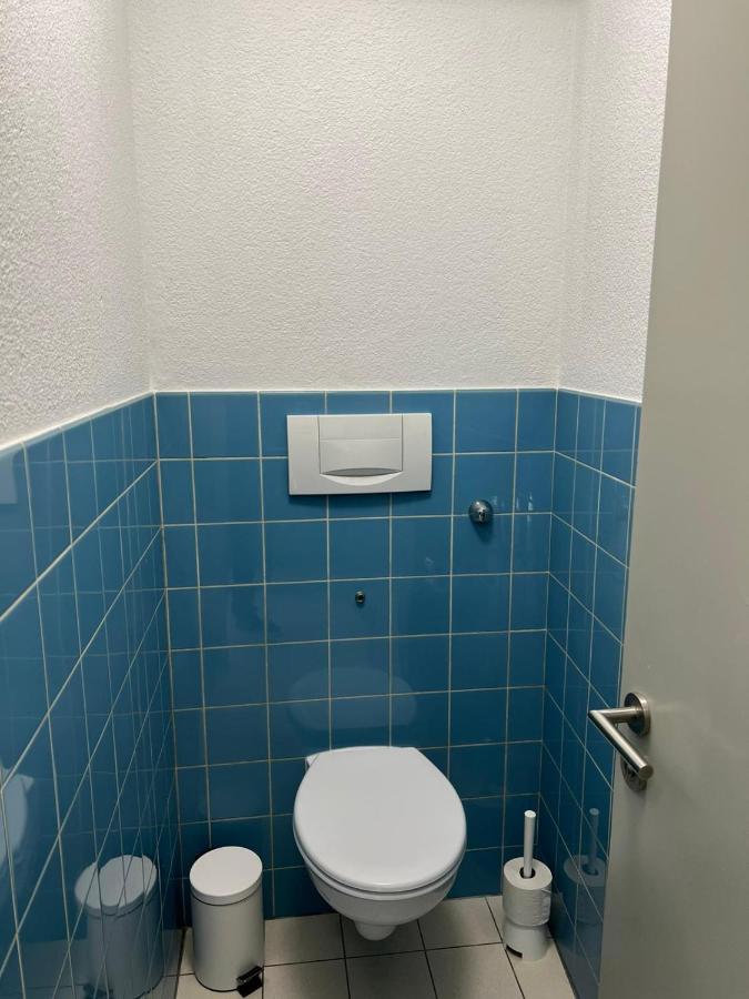 Blick Auf Schwarzen Turm - Freihofapartments Brugg  Extérieur photo